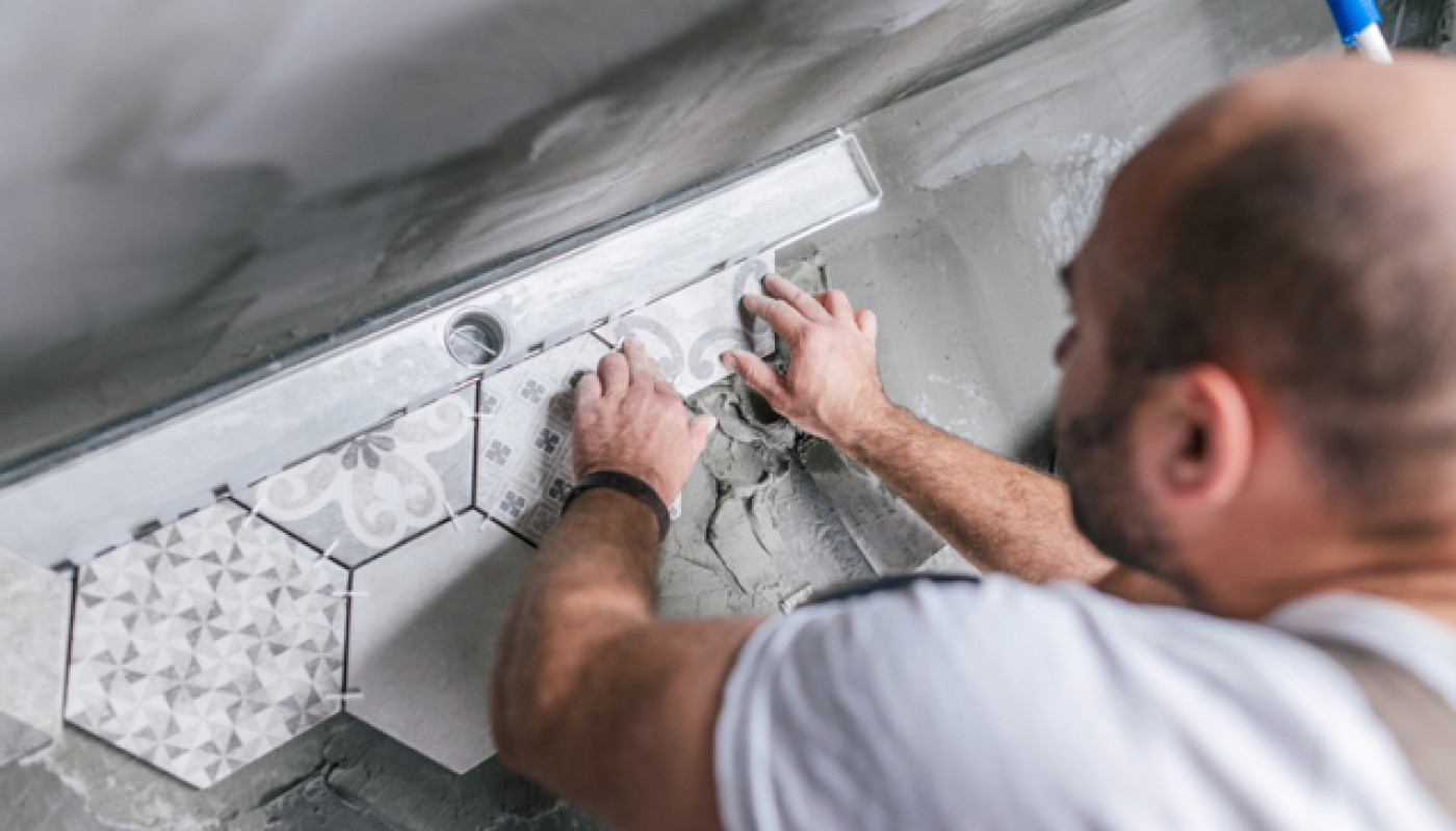 Pour une rénovation de salle de bain du sol au plafond à Bordeaux, il faut contacter Micazza !